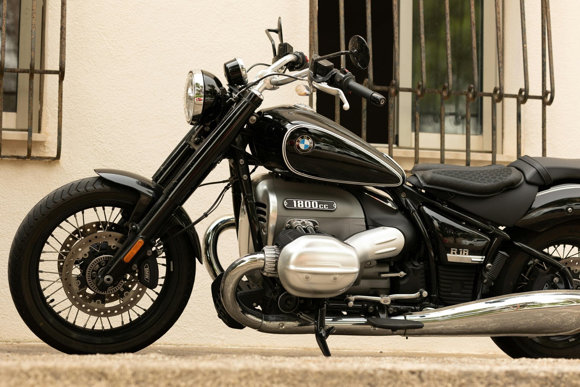 Side Car BMW Motorrad — notre atelier
